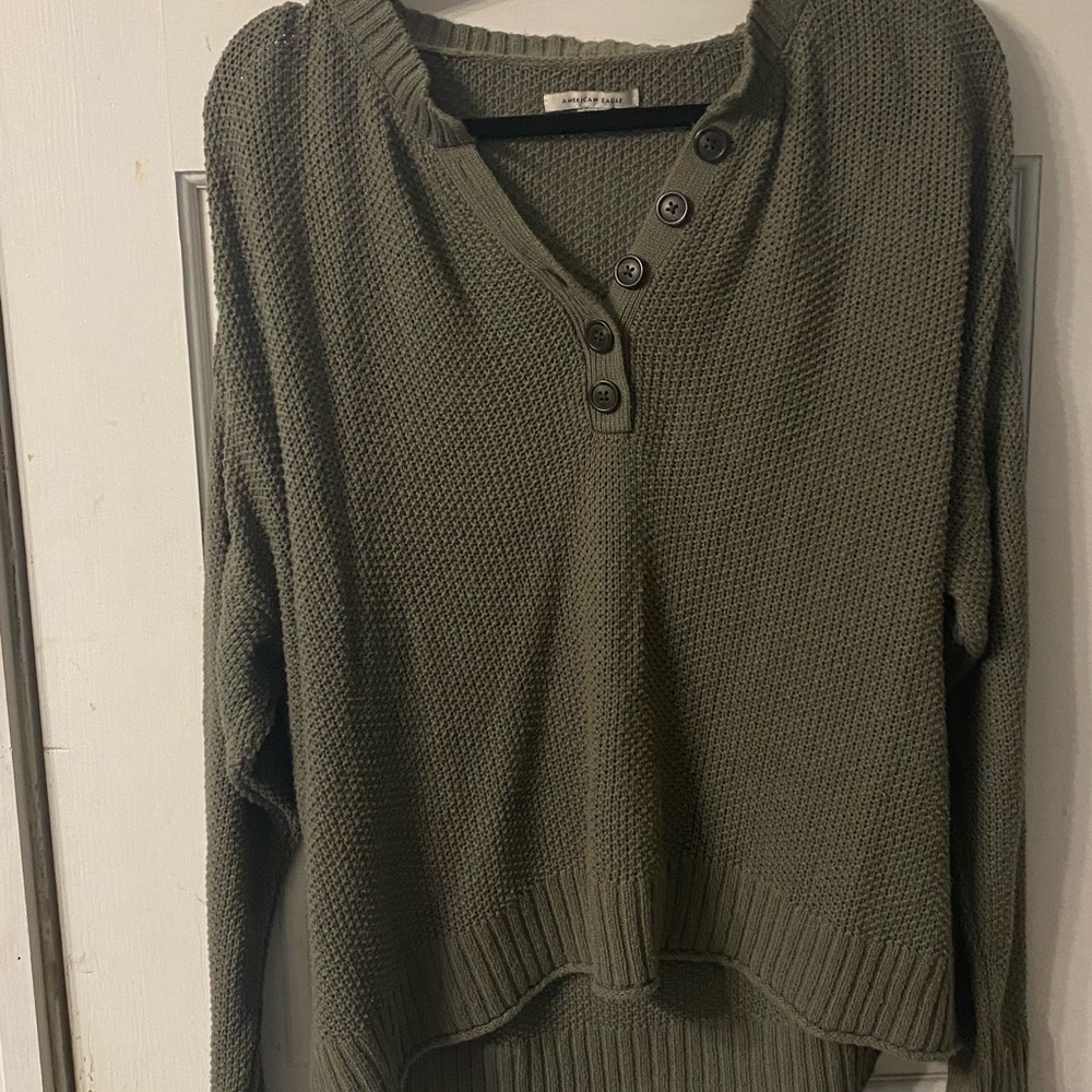 American Eagle Outfitters Sweater